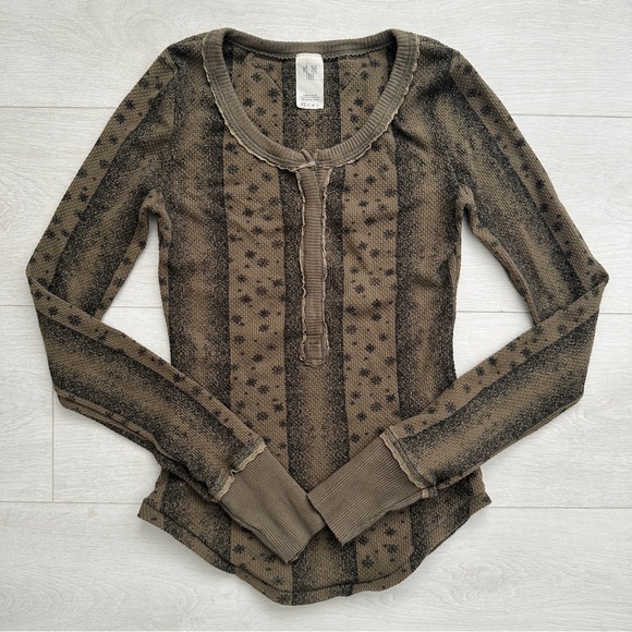 Free People Thermal Henley Top in Olive Green and Black - Picture 4 of 14